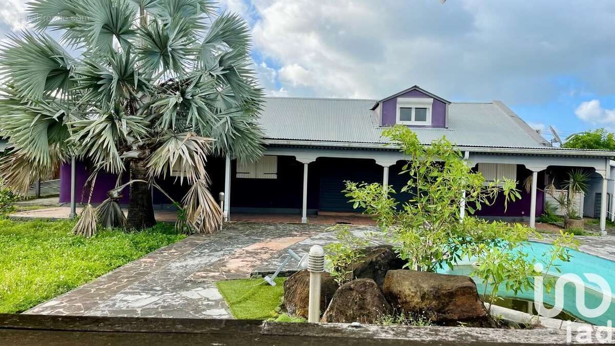 Photo 2 - Maison à BAIE-MAHAULT