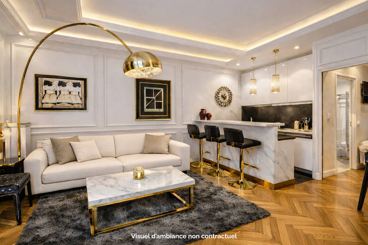 Appartement à PARIS-1E