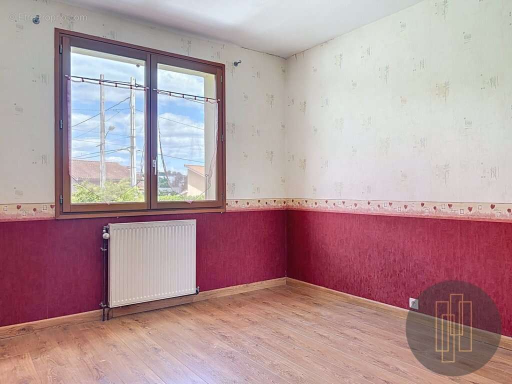 Maison à VILLEFRANCHE-SUR-SAONE