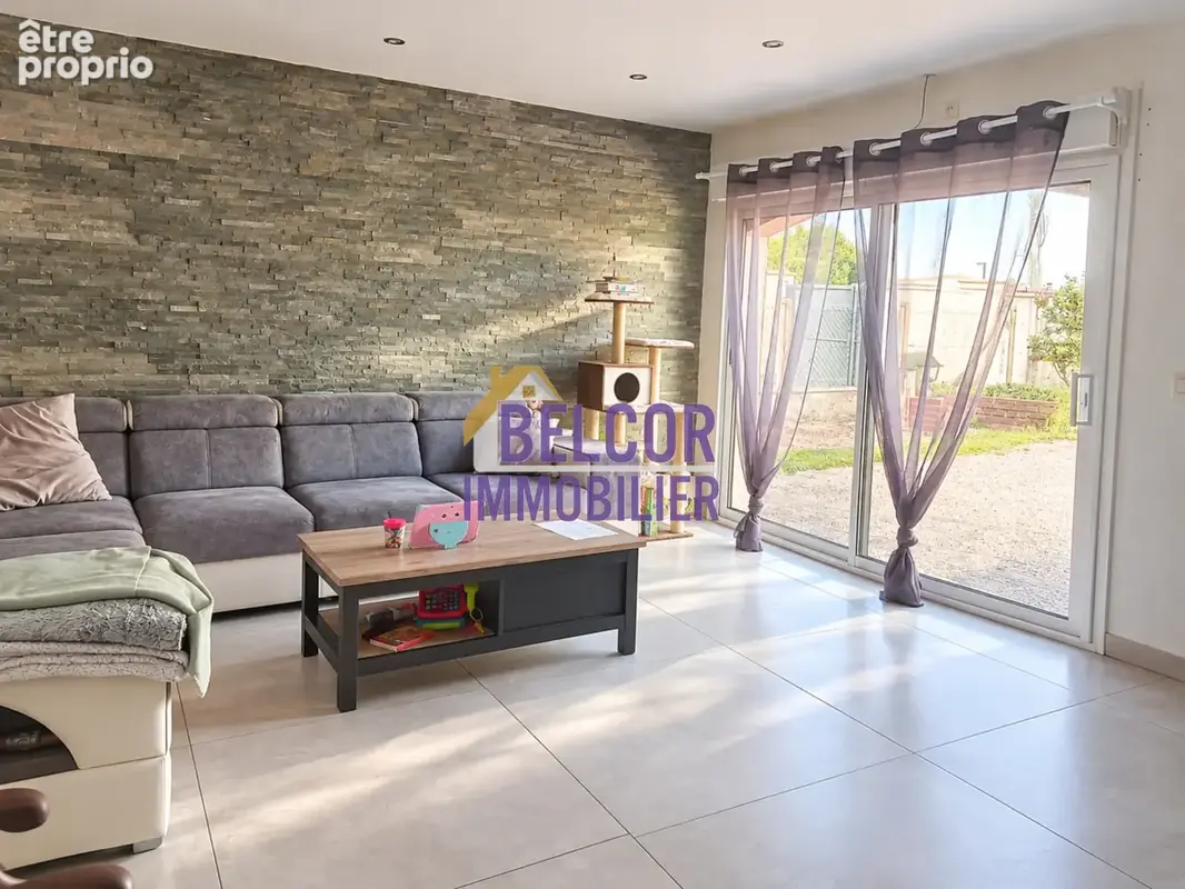 Maison 7 pièces 149 m² à vendre à Puiseaux (45390) - photo 3