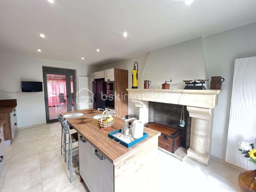 Appartement à SACLAS
