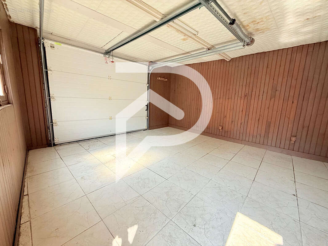 Maison à MONTATAIRE