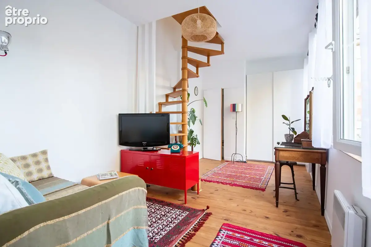 A vendre nantes saint-clement charmant duplex avec terrasse - photo 5