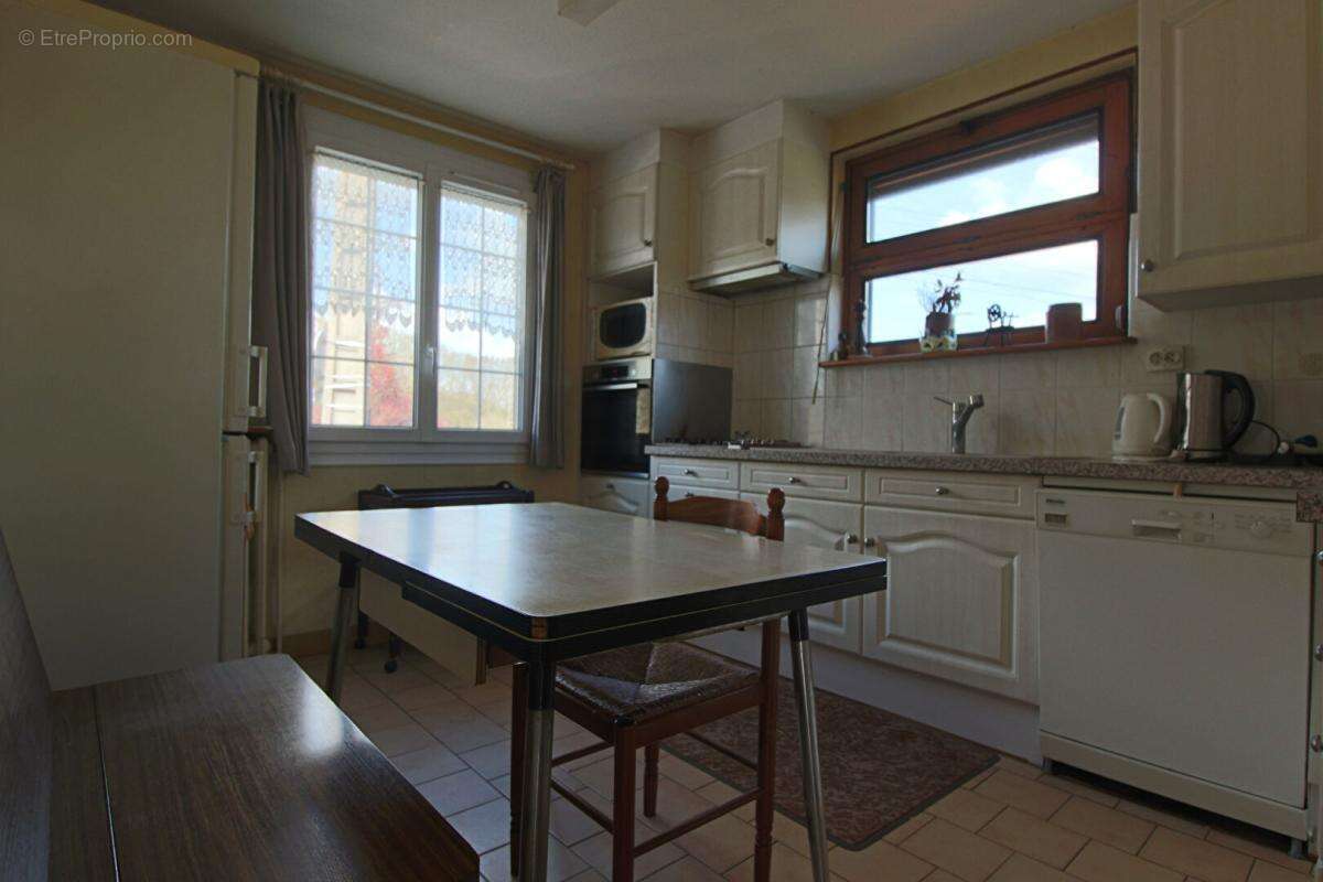 Maison 4 pièces de 96m² à Soissons - Lumineuse, fonctionnelle et prête à vivre - photo 6