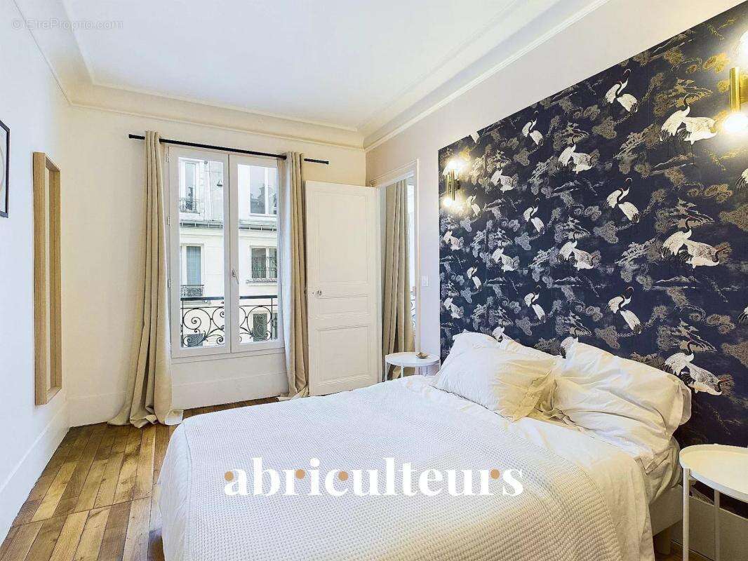Appartement à PARIS-9E
