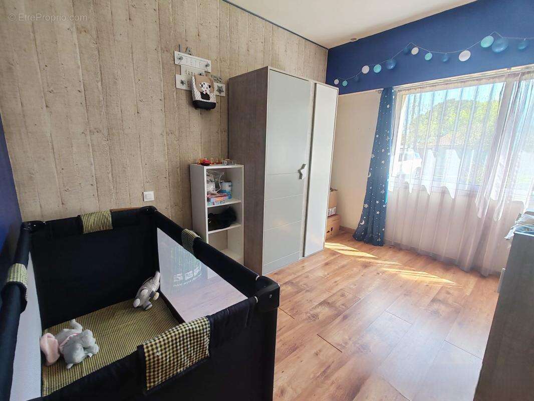 maison d'architecte de 140 m2 avec 4 chambres et terrain de - photo 6