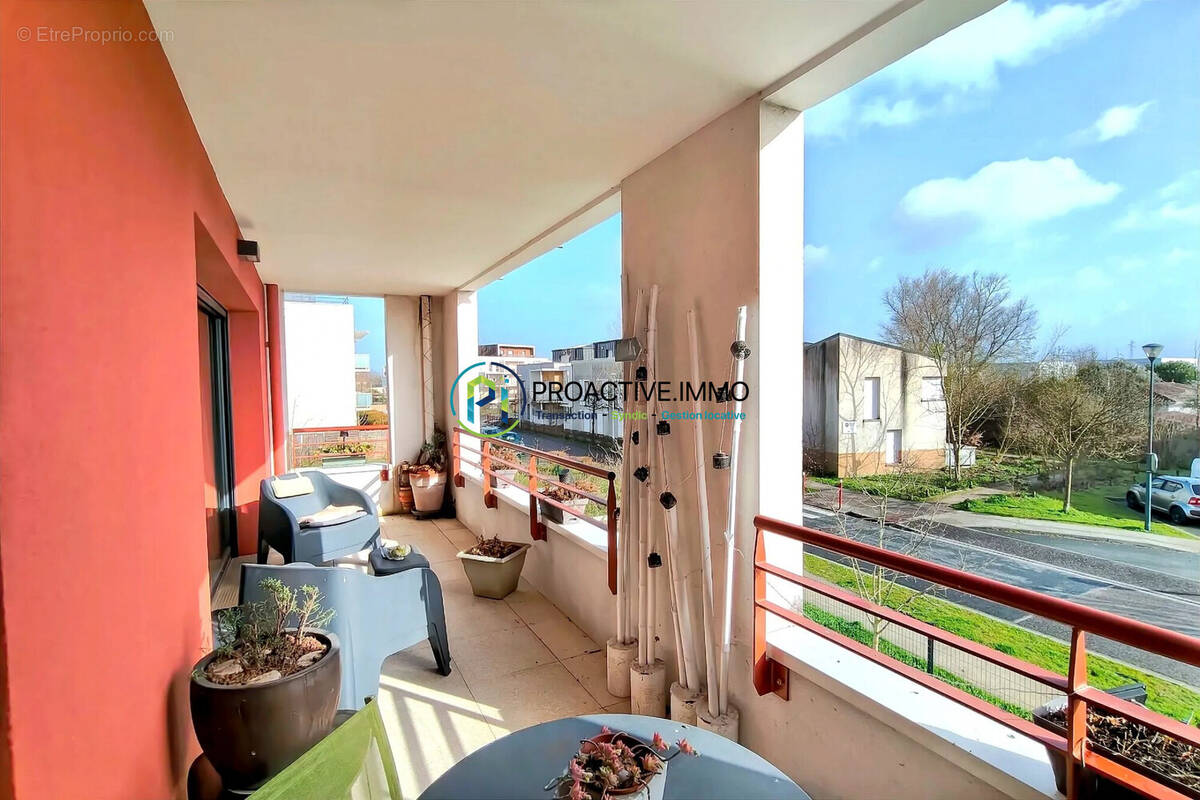 Appartement à VILLENAVE-D'ORNON