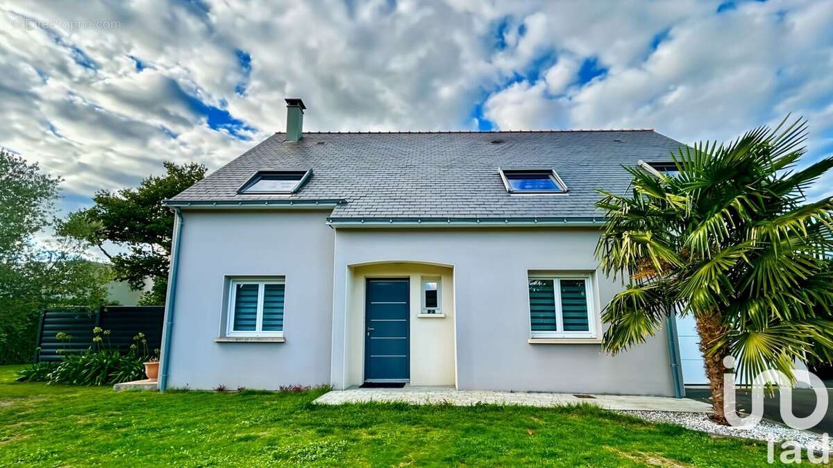 Photo 2 - Maison à SAINT-JEAN-DE-LINIERES