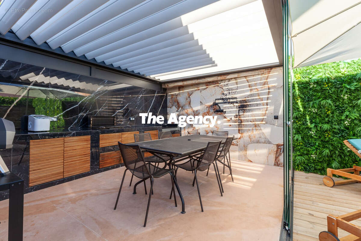 Maison à MARSEILLE-8E