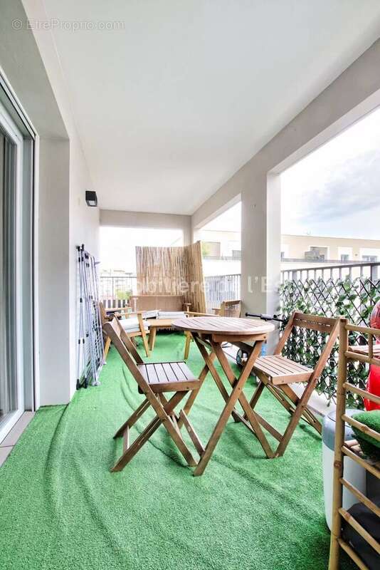 Appartement à LYON-8E