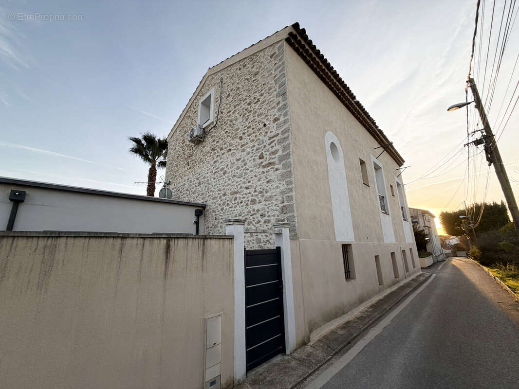 Appartement à PLAN-DE-CUQUES