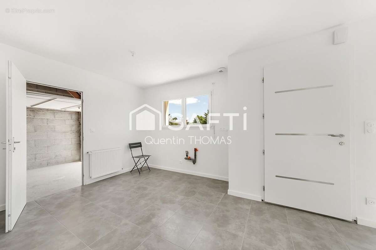 Maison 90 m² à Saint-Seglin  - photo 5