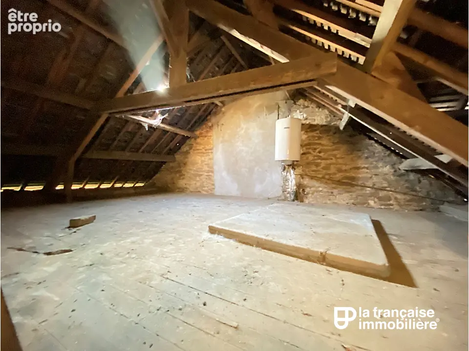 A VENDRE - MAXENT - Ensemble de deux maisons en centre bourg à rénover - photo 6
