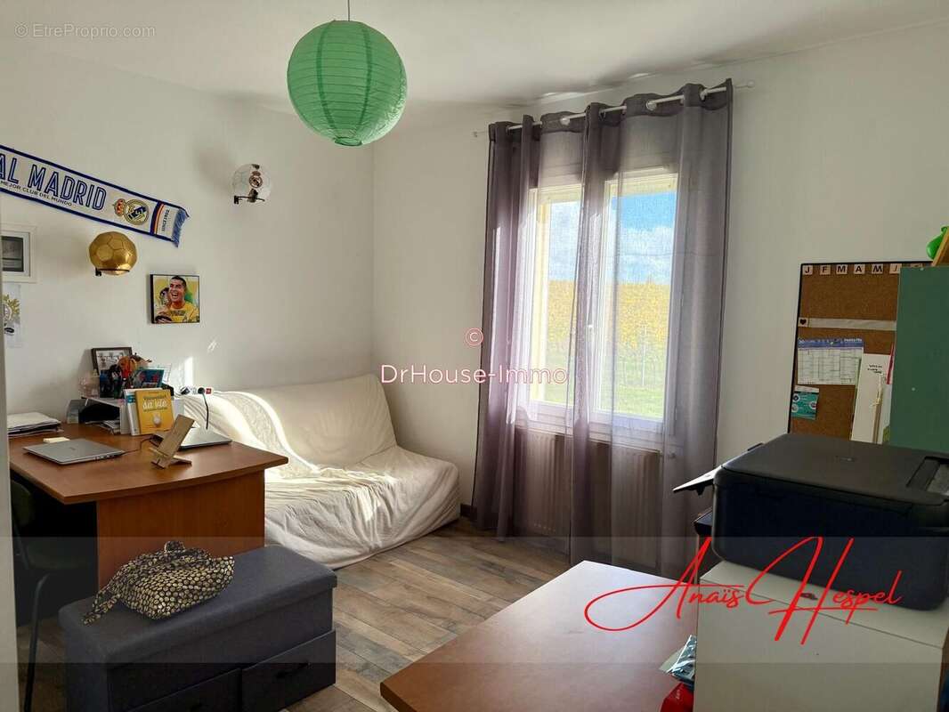 Maison 125 m² à Targon  - photo 40