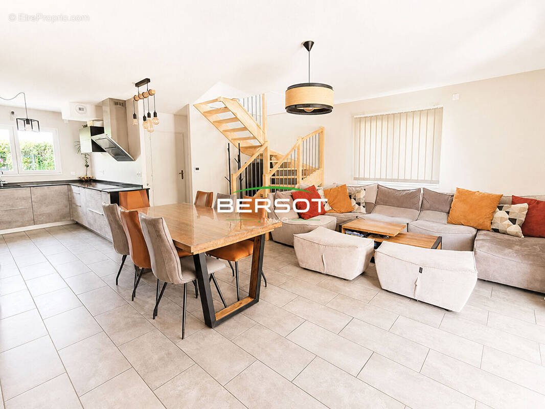 Maison à PUBLIER