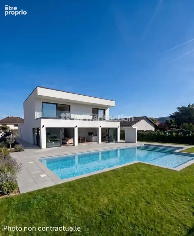 Maison à YENNE