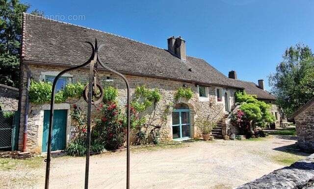 Maison à GIVRY