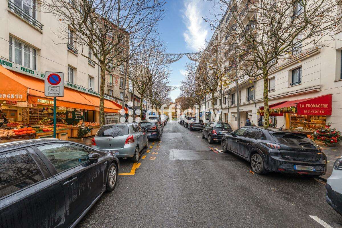 Appartement à SURESNES