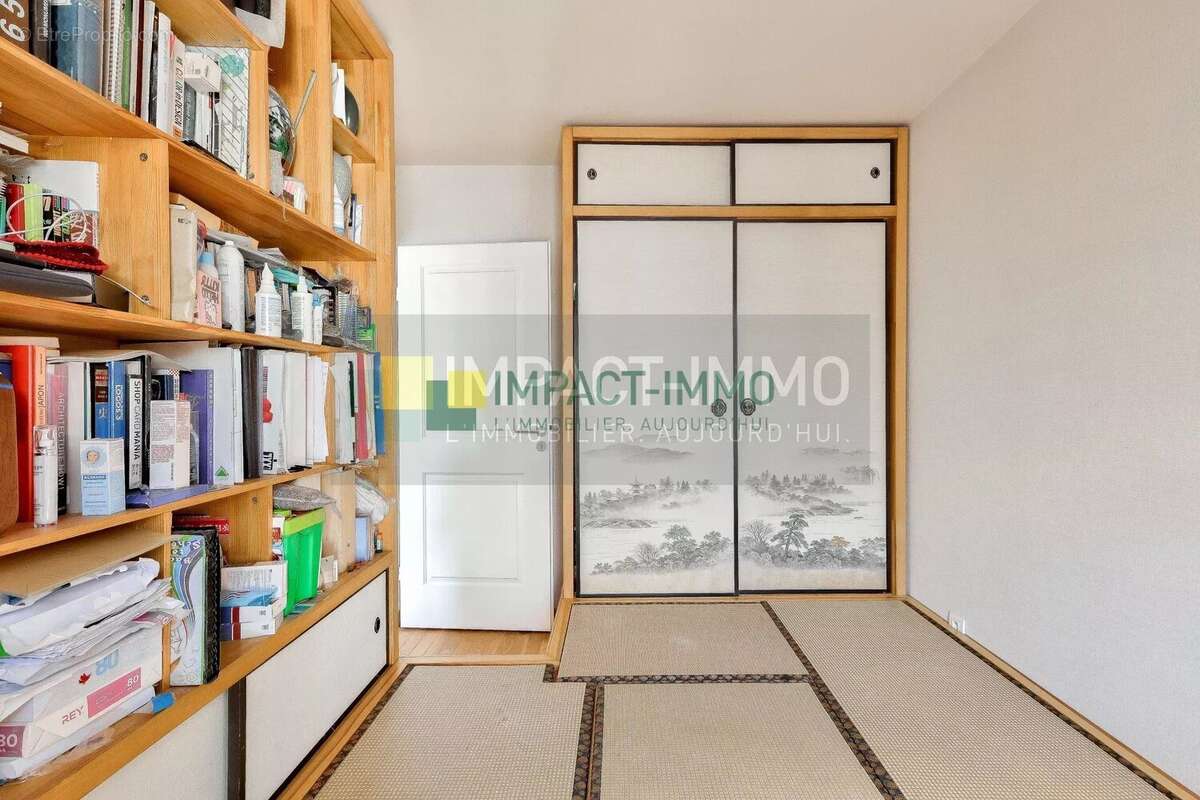 Appartement à SURESNES