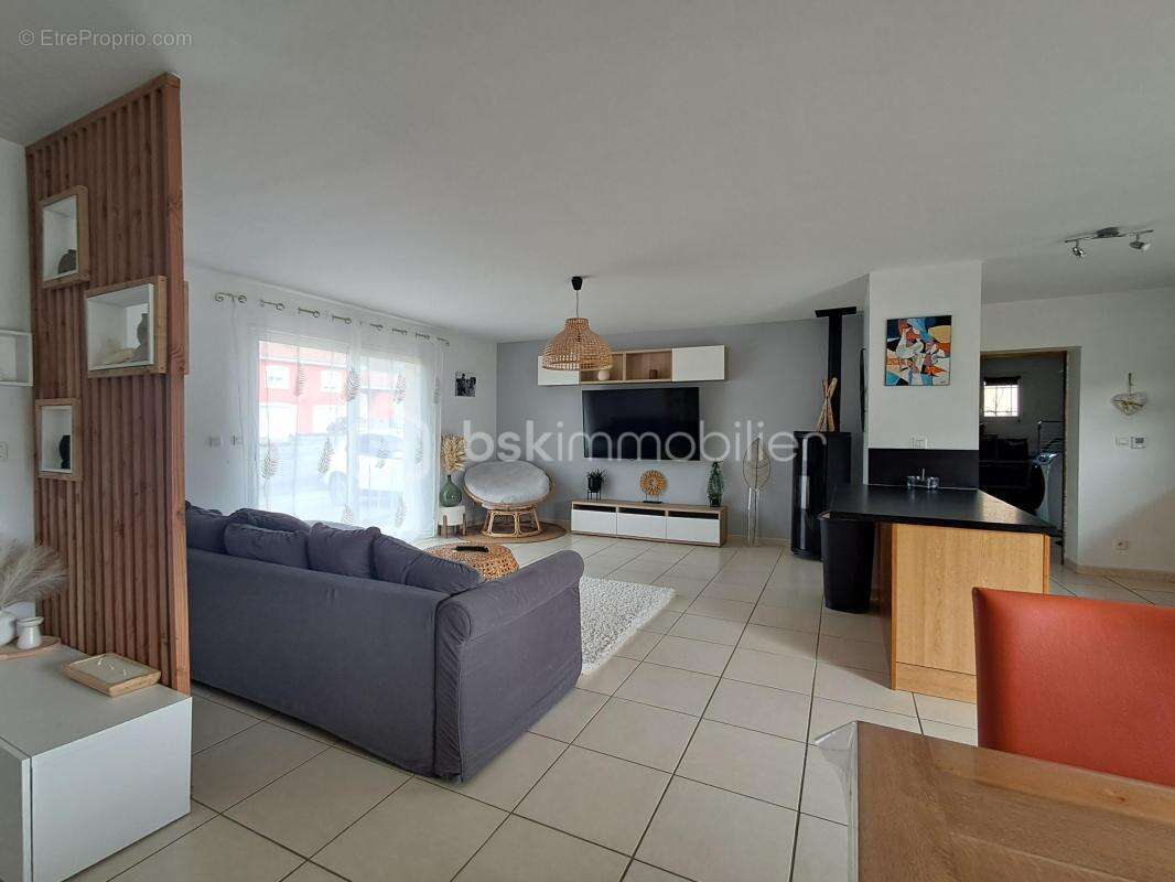 Maison à TIBIRAN-JAUNAC