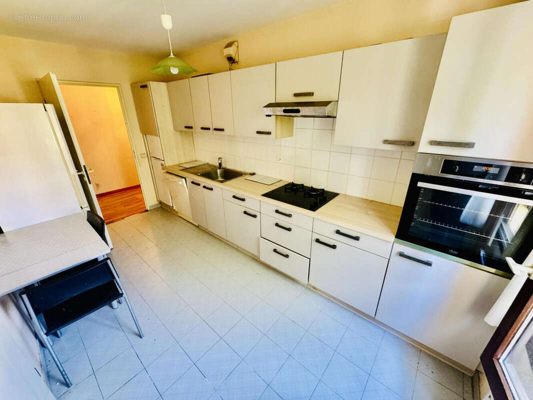 cuisine (1) - Appartement à SAINT-JULIEN-EN-GENEVOIS