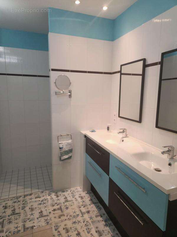 Maison à SAINT-JULIEN-DES-LANDES