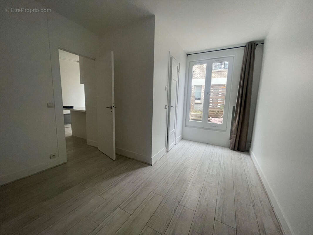 Appartement Paris 2 pièce(s) 28.55 m2 - photo 4