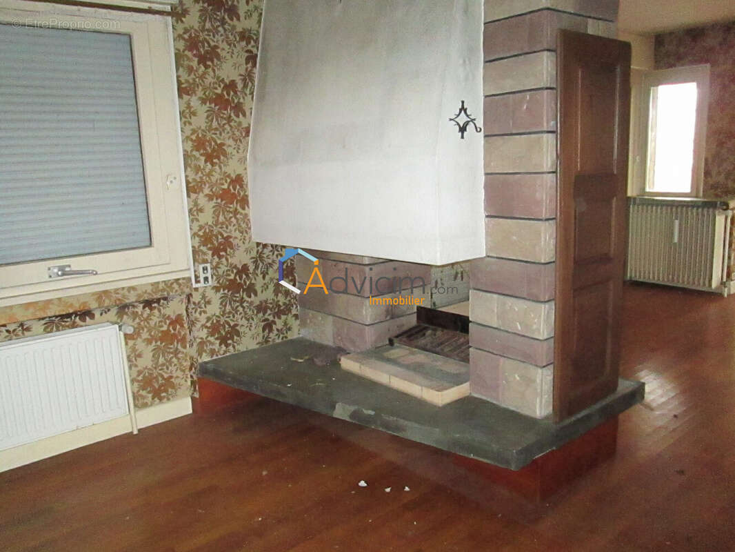 Maison à LUXEUIL-LES-BAINS