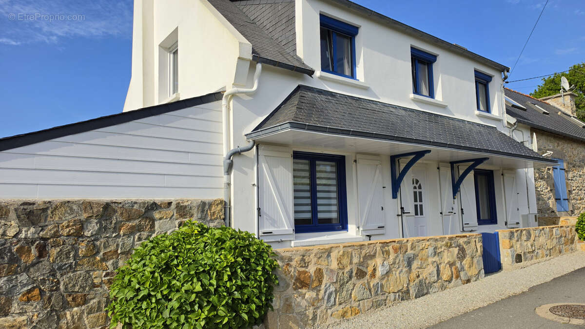 Maison à CAMARET-SUR-MER