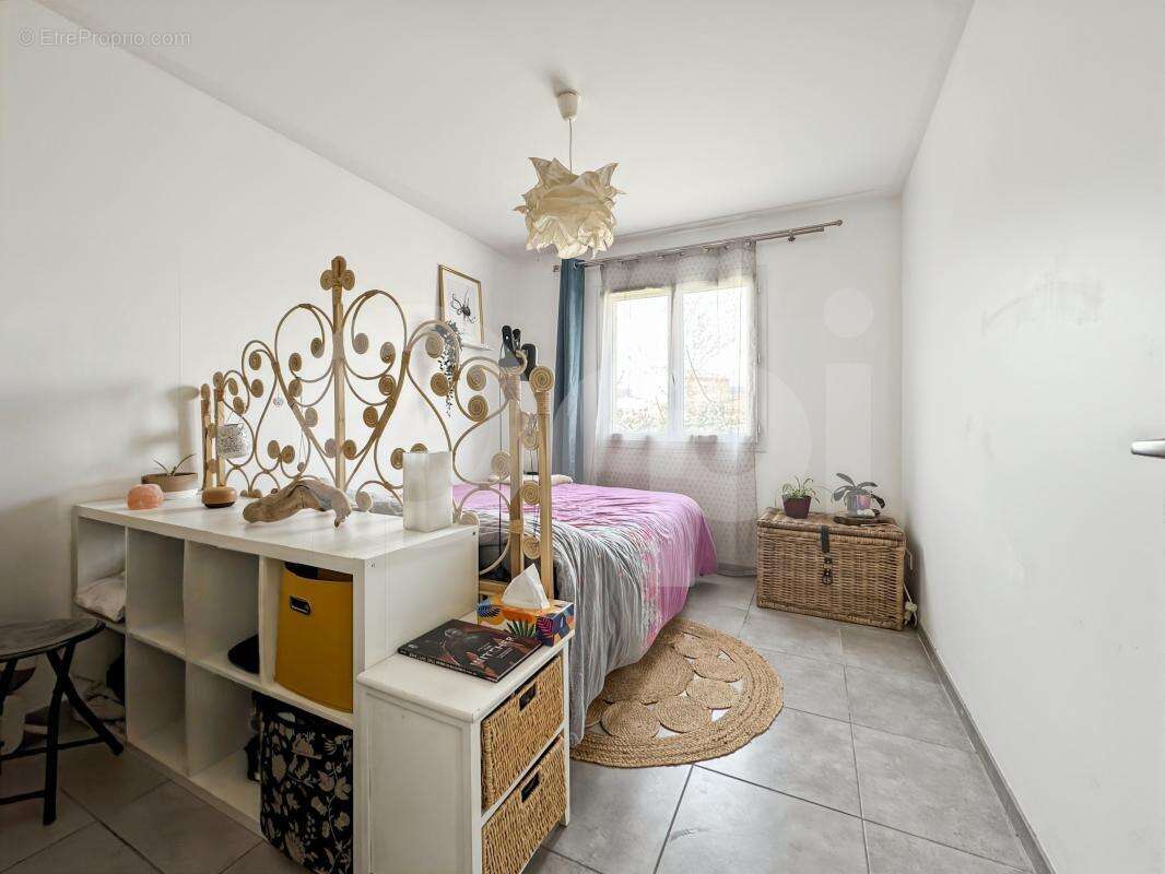 Maison à LA CRAU