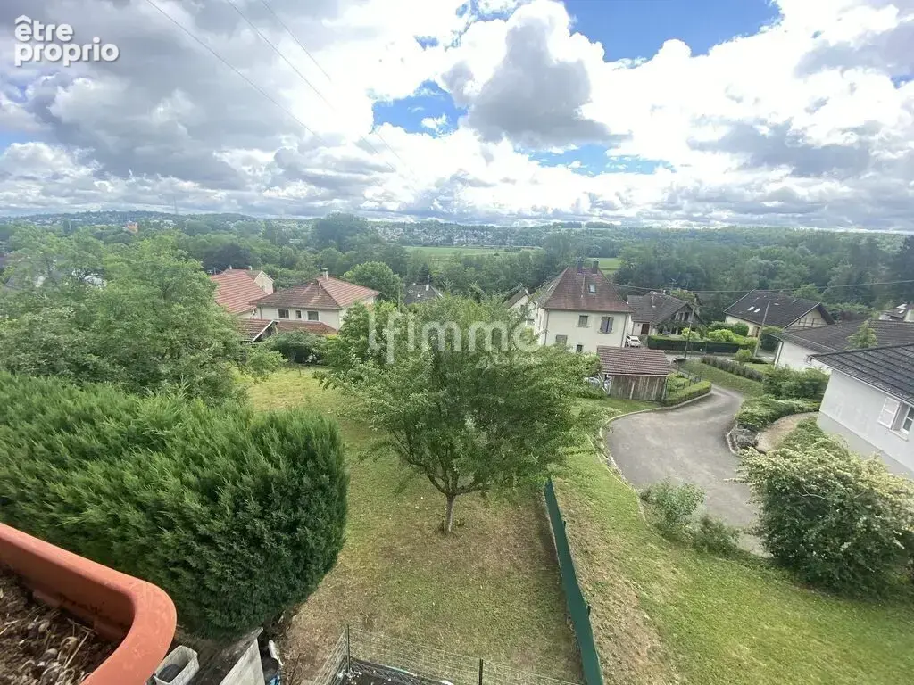 Maison individuelle avec un terrain de 11 ares constructible - photo 2