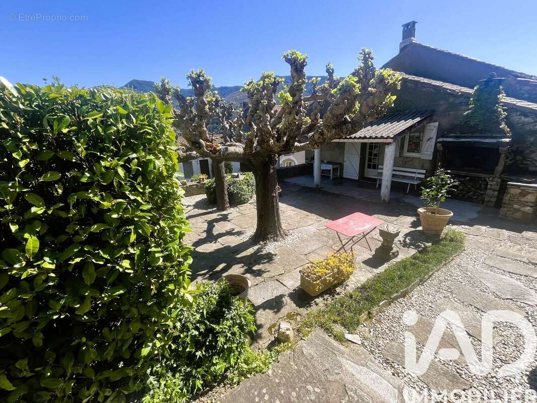 Photo 5 - Maison à COLOMBIERES-SUR-ORB
