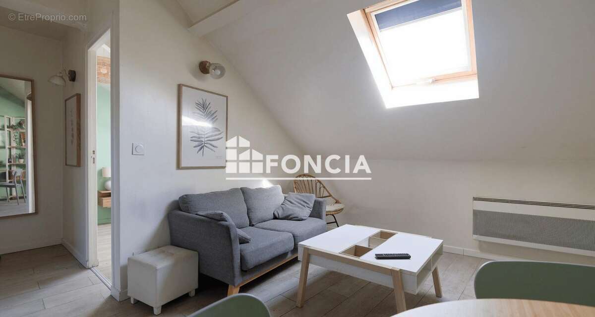 Appartement à CORBEIL-ESSONNES