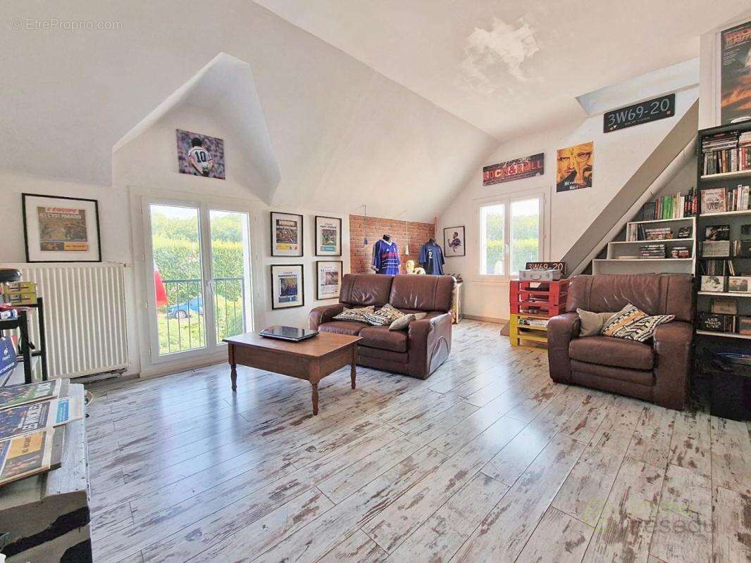 Maison 127 m² à Ozoir-La-Ferriere  - photo 10