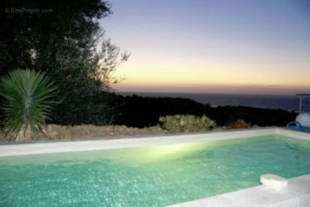 Maison à L'ILE-ROUSSE