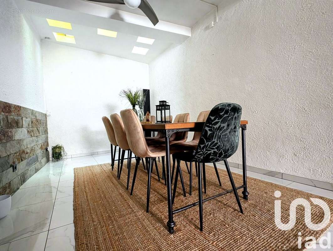 Photo 5 - Maison à ESTAGEL