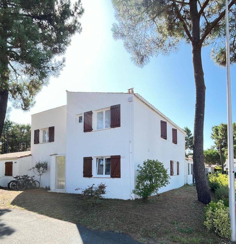 Maison à LES MATHES