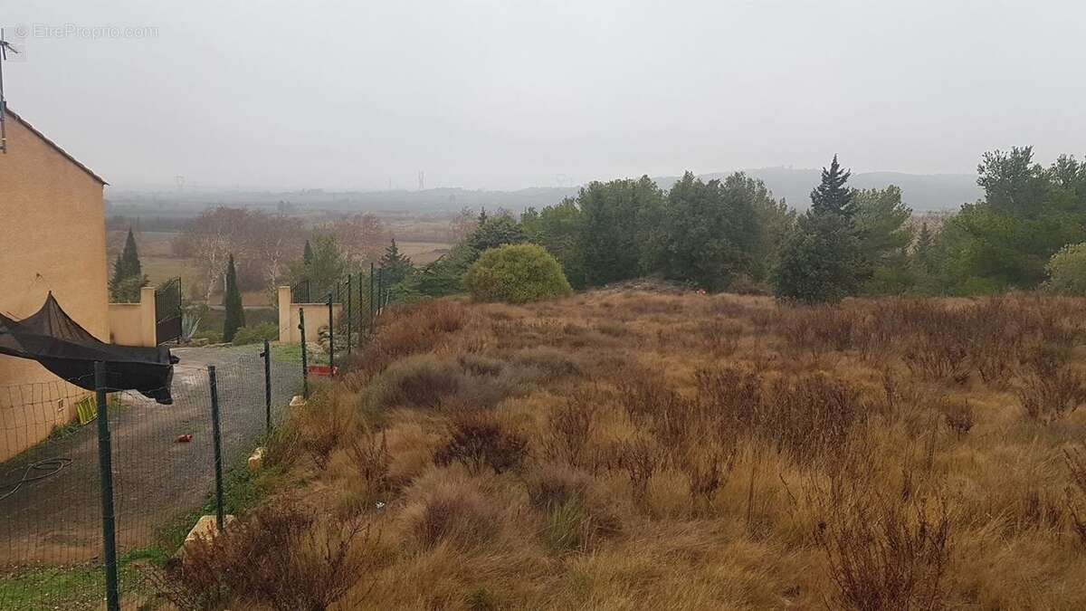 Photo 2 - Terrain à ESCALES