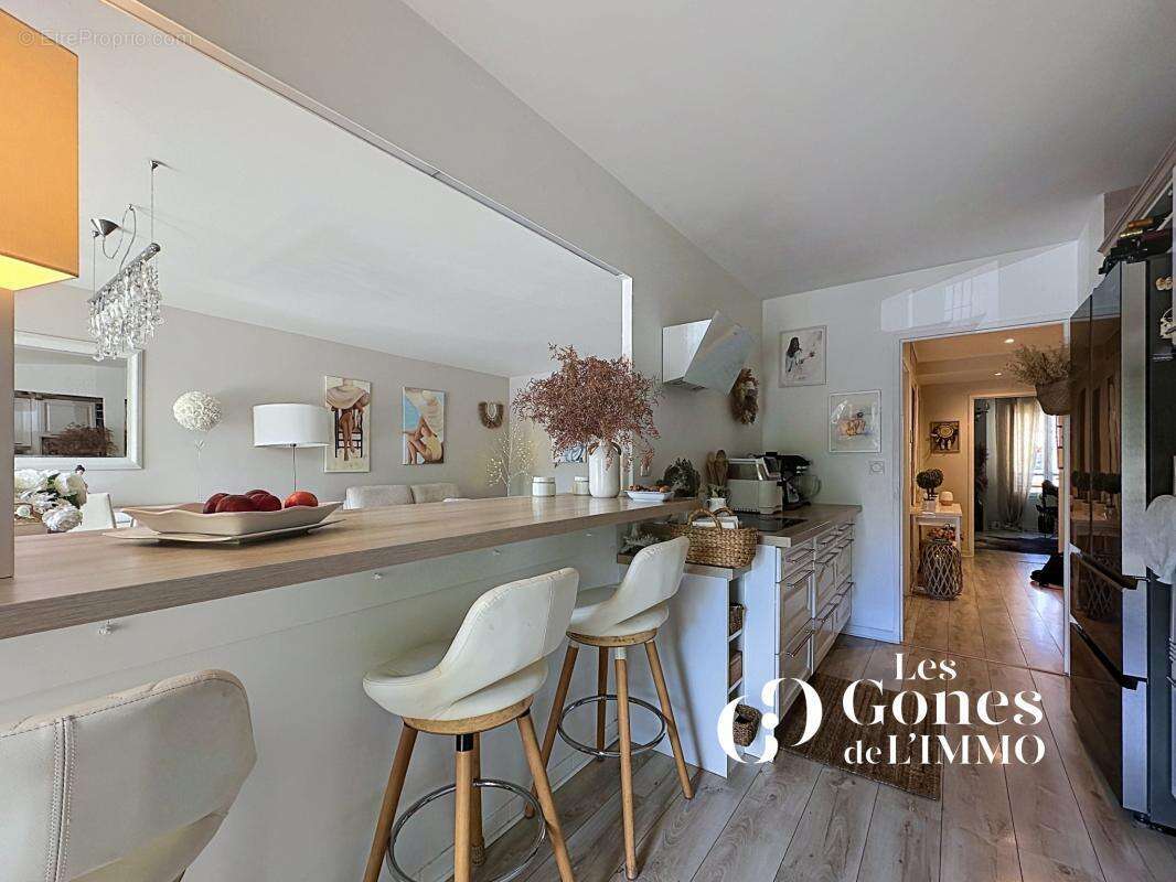 Appartement à CRAPONNE