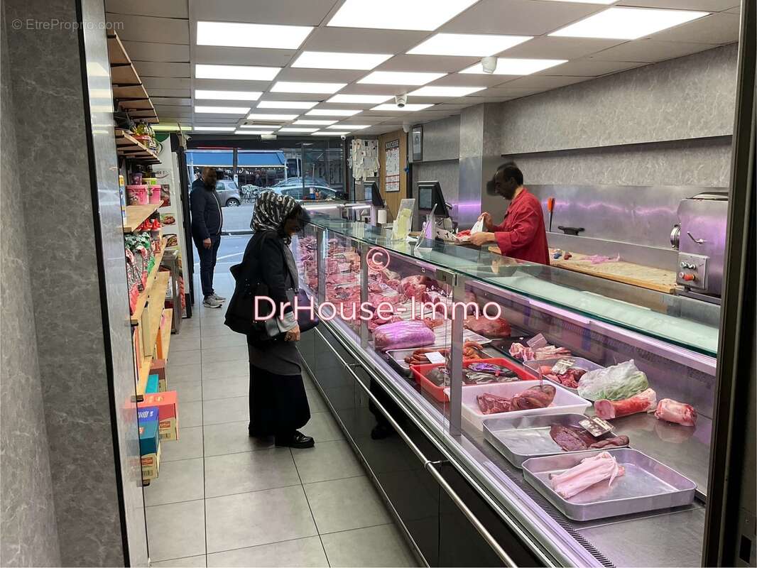 Commerce à PARIS-11E