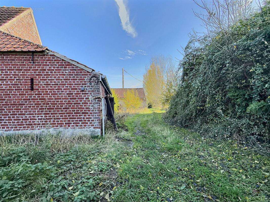 Maison à CAPPELLE-BROUCK