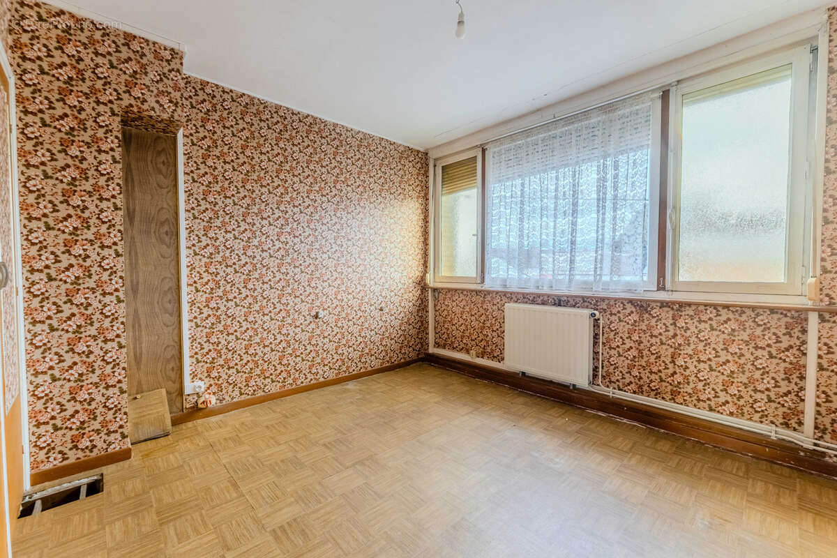 Maison à PROVIN