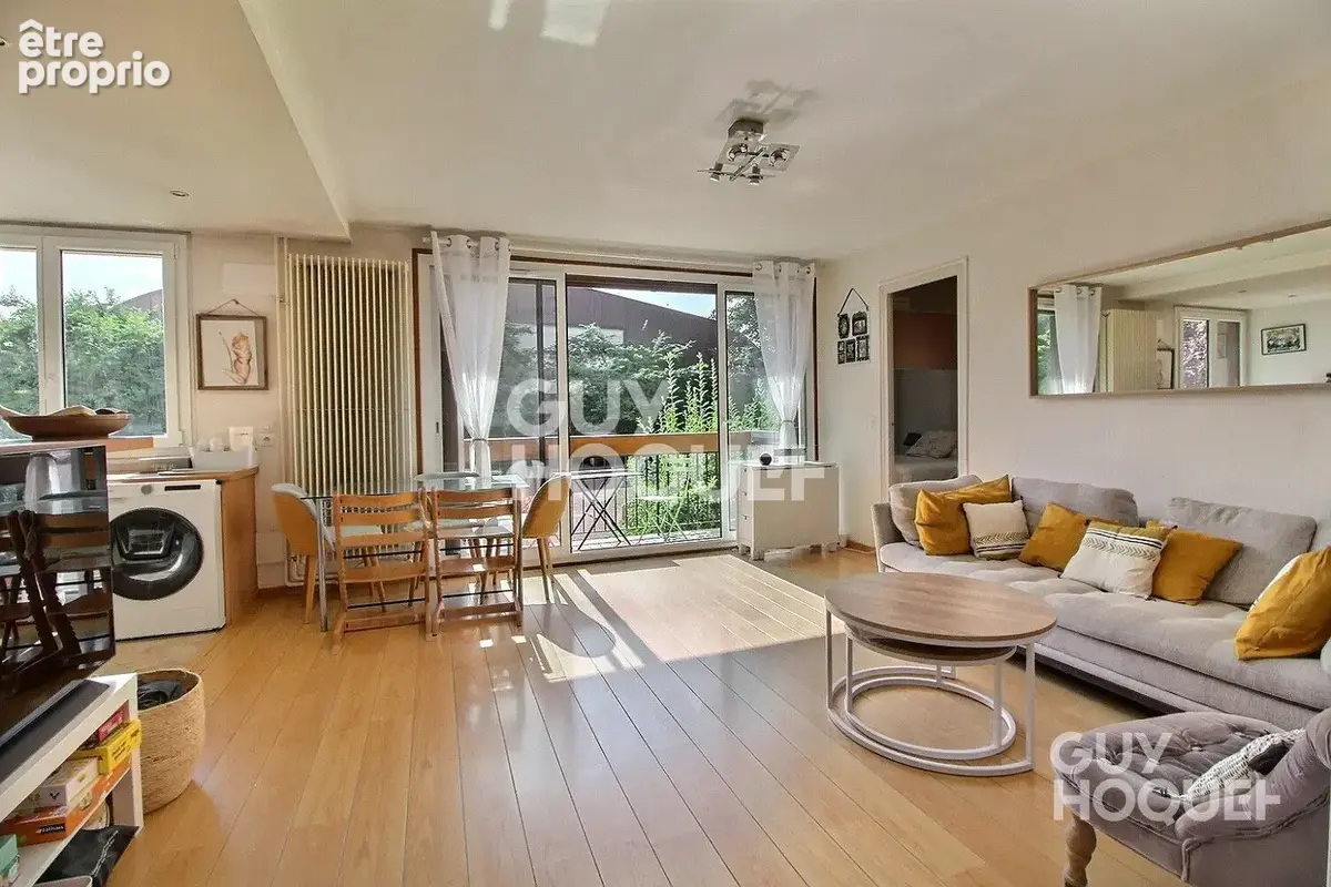 Appartement à CHAVILLE