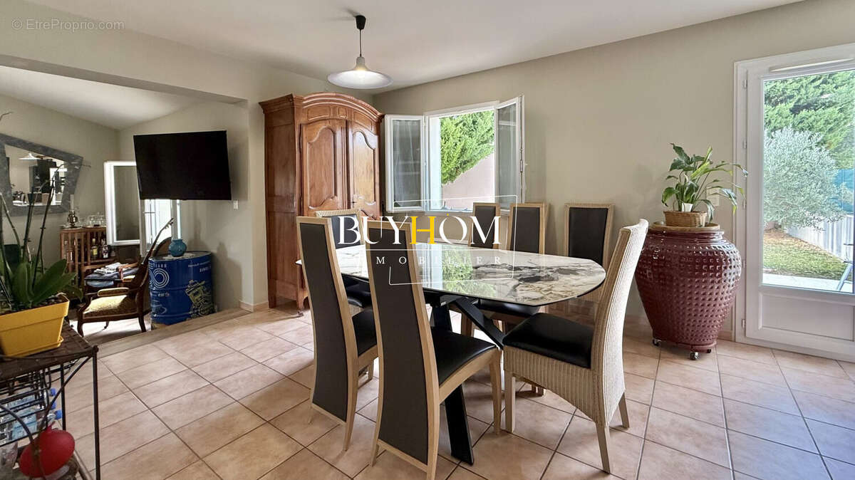 Maison 118 m² à L'isle-Sur-La-Sorgue  - photo 6