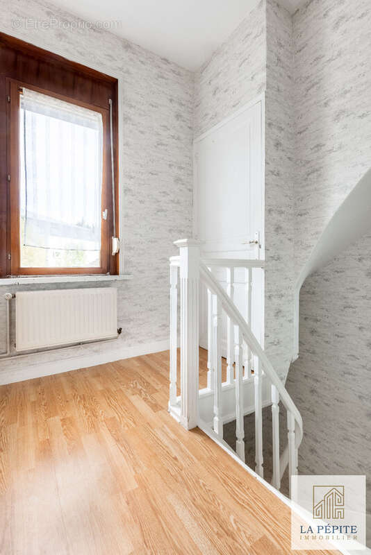 Maison à VALENCIENNES
