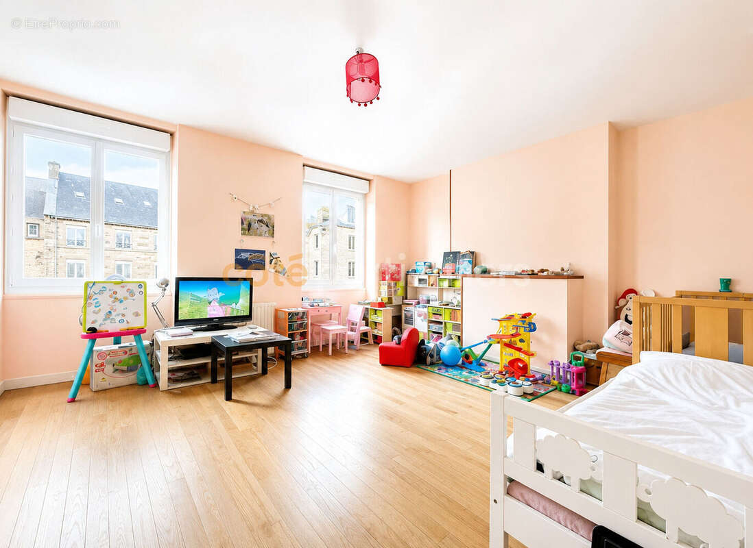 Appartement à SAINT-HILAIRE-DU-HARCOUET