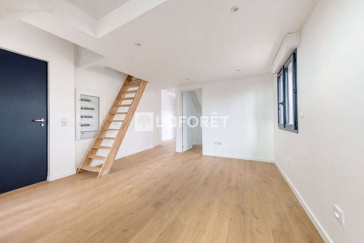 Appartement à PONTAULT-COMBAULT