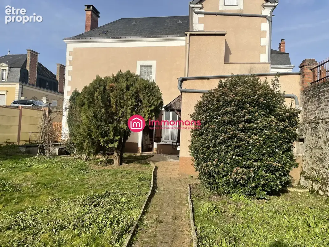 Maison 111 m² à Ecommoy  - photo 1