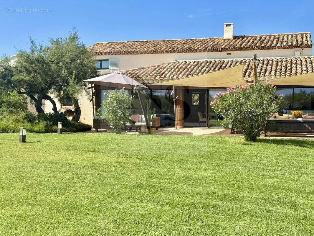 Maison à RAMATUELLE