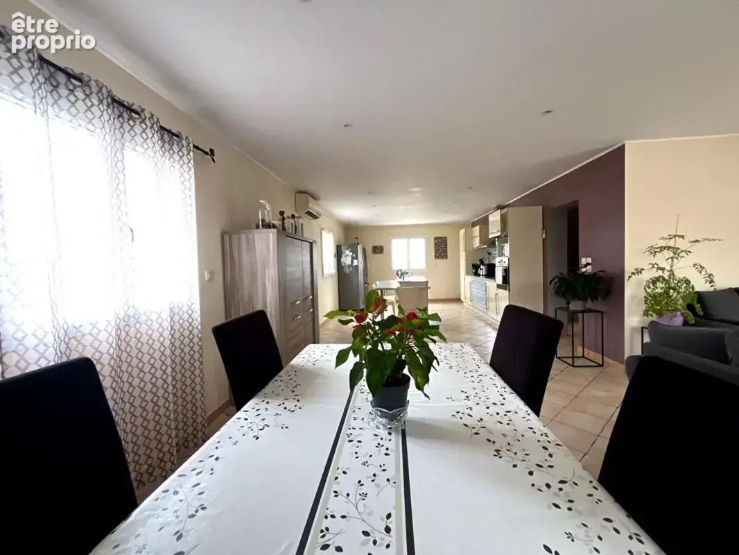 Magnifique villa de 130 m² sur un terrain 4 faces de 740 m² au fond d'une impasse calme - photo 6